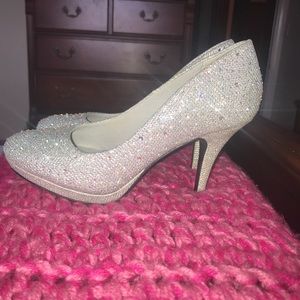 Silver sparkle heels